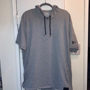 Under Armour Loose lightweight short sleeved French terry hooded sweatshirt 3XL